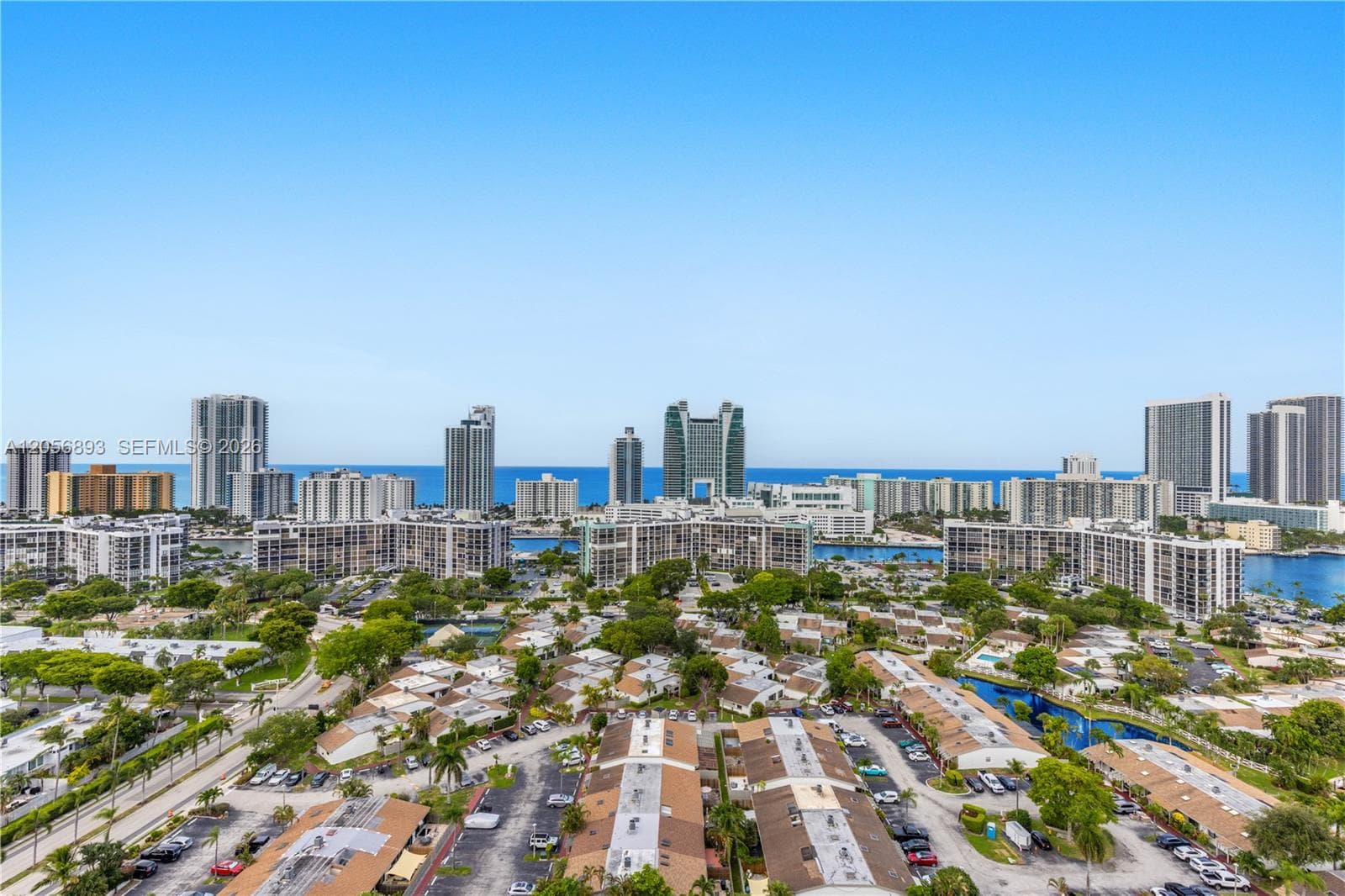 OLYMPUS CONDO · #2405 in Hallandale Beach - Photo 9
