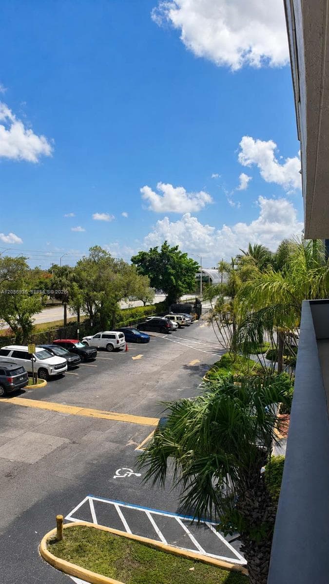 A A DOOLEY SUB · #380 in Cutler Bay - Photo 16