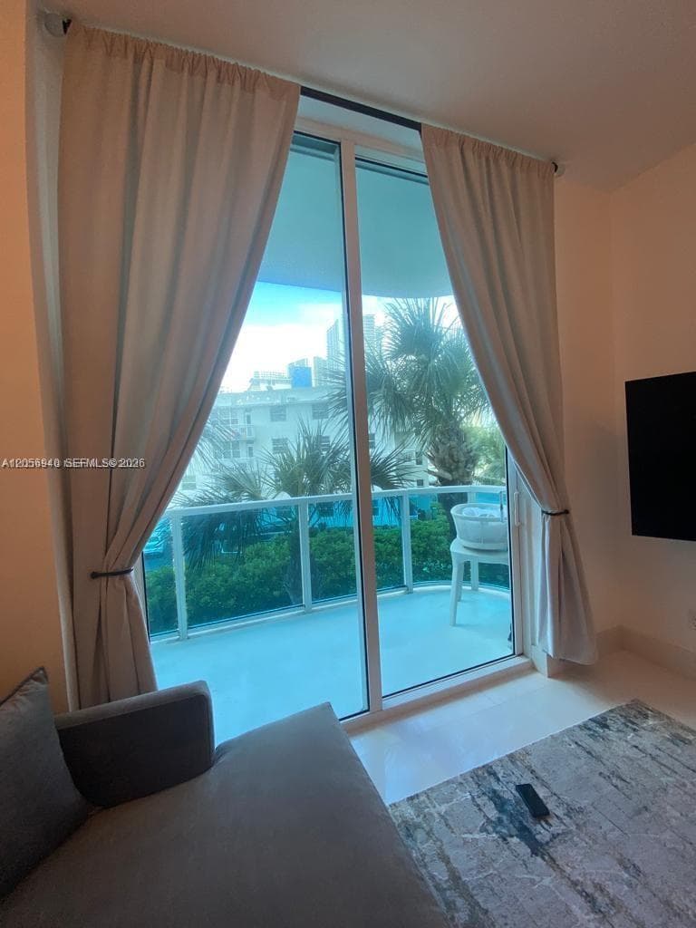 OCEAN MARINE YACHT CLUB C · #211 in Hallandale Beach - Photo 10