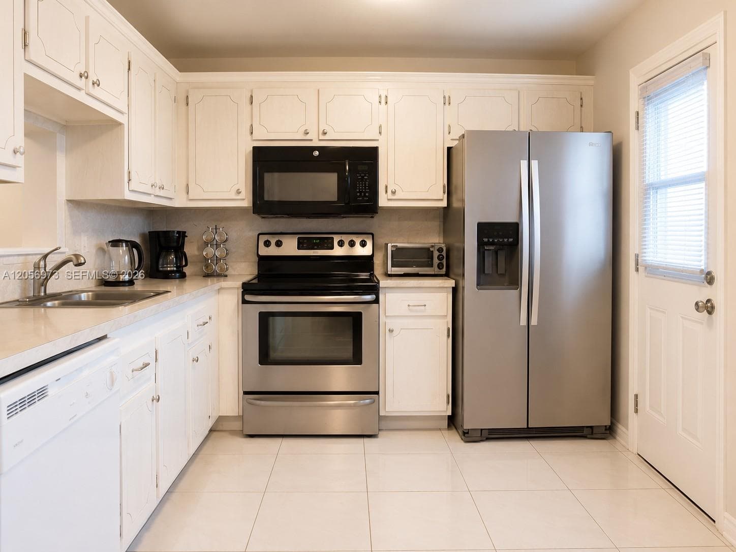 MEADOWBROOK TOWERS CONDO · #507 in Hallandale Beach - Photo 12