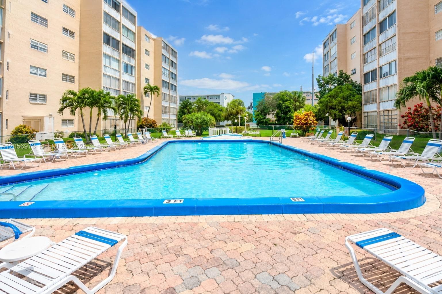 MEADOWBROOK TOWERS CONDO · #507 in Hallandale Beach - Photo 1