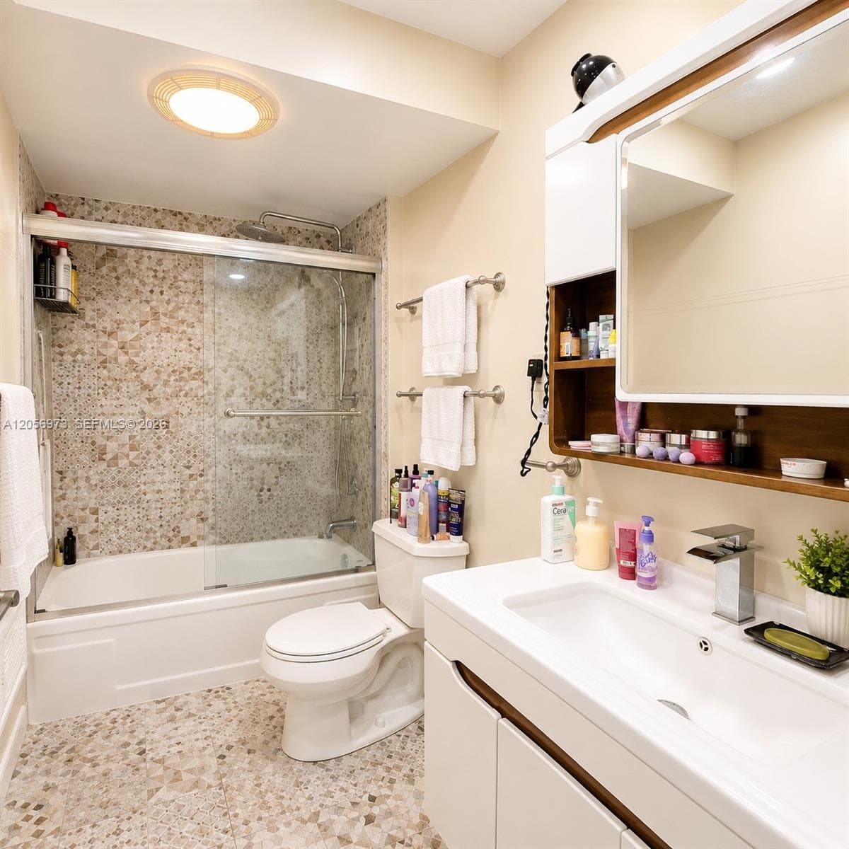 MEADOWBROOK TOWERS CONDO · #507 in Hallandale Beach - Photo 14