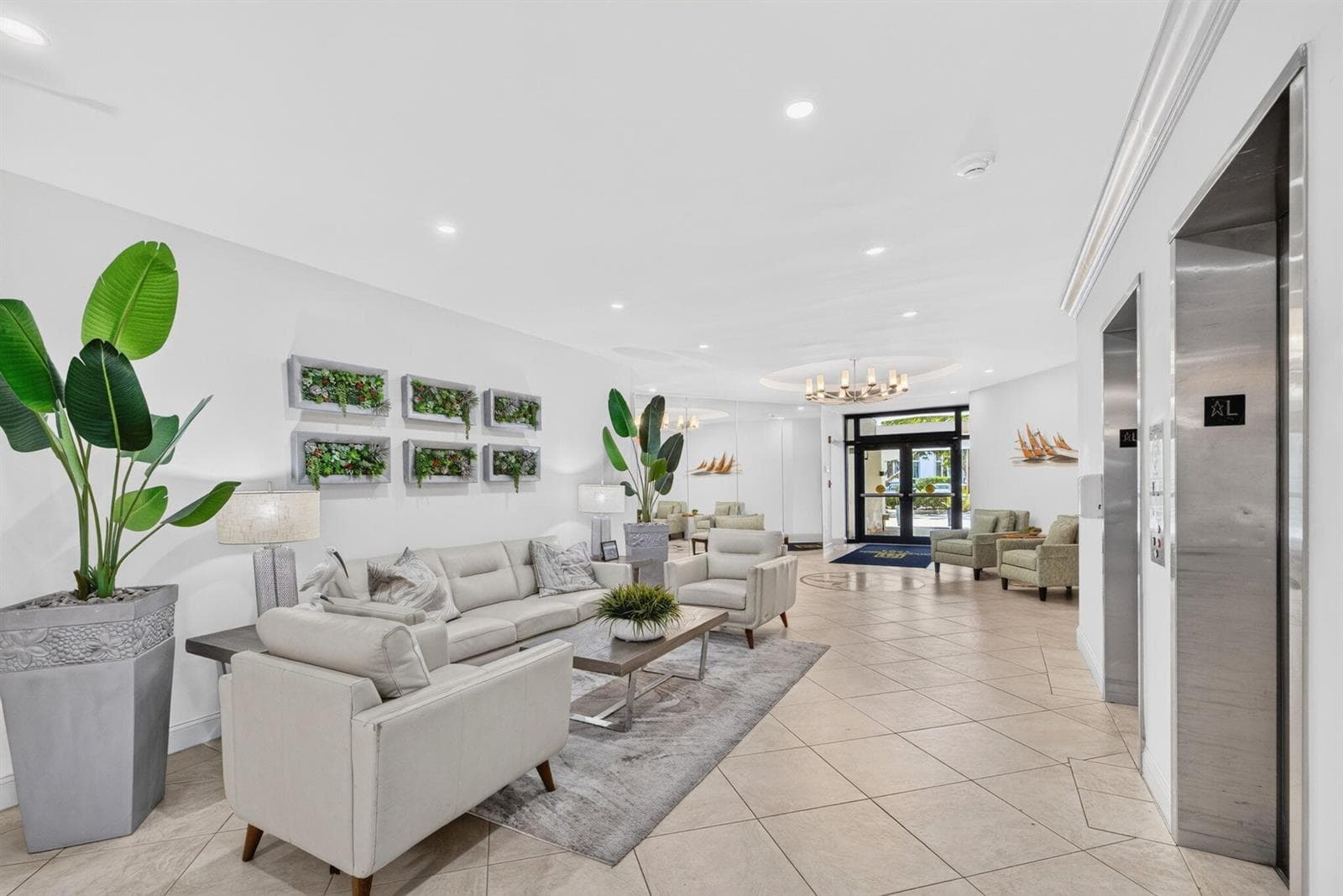 MWPA RR 1301 Lobby2