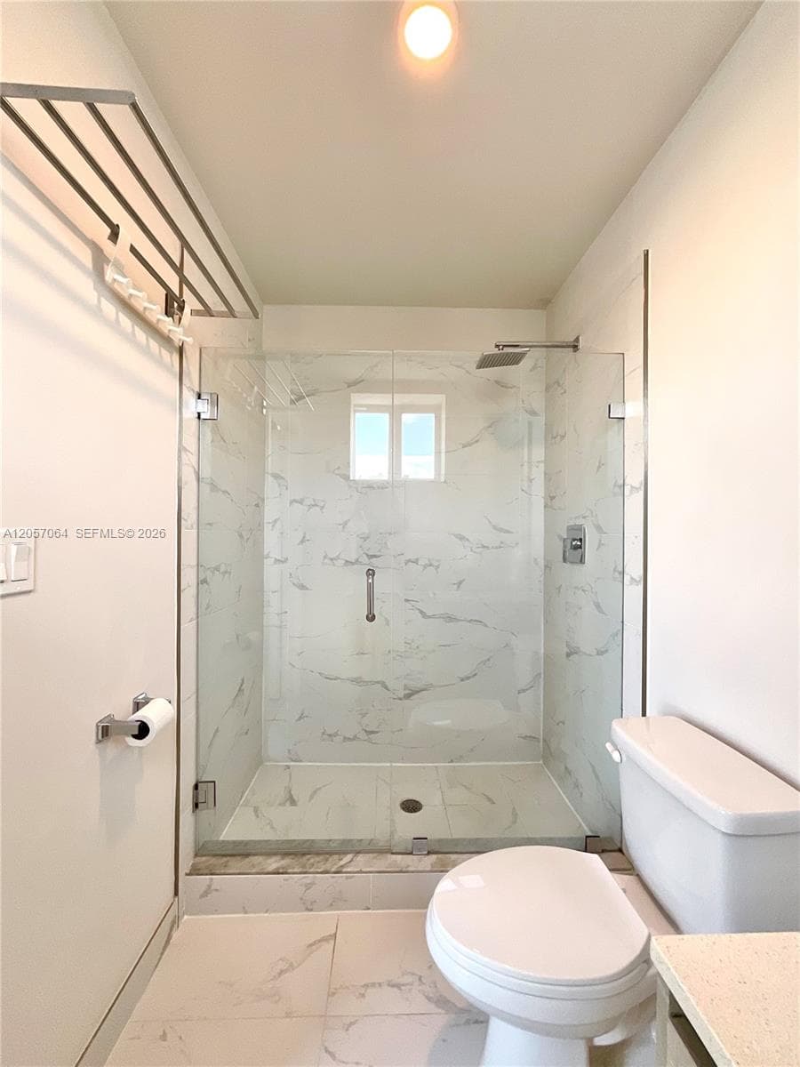2555 NE 193rd St #2206 photo 23