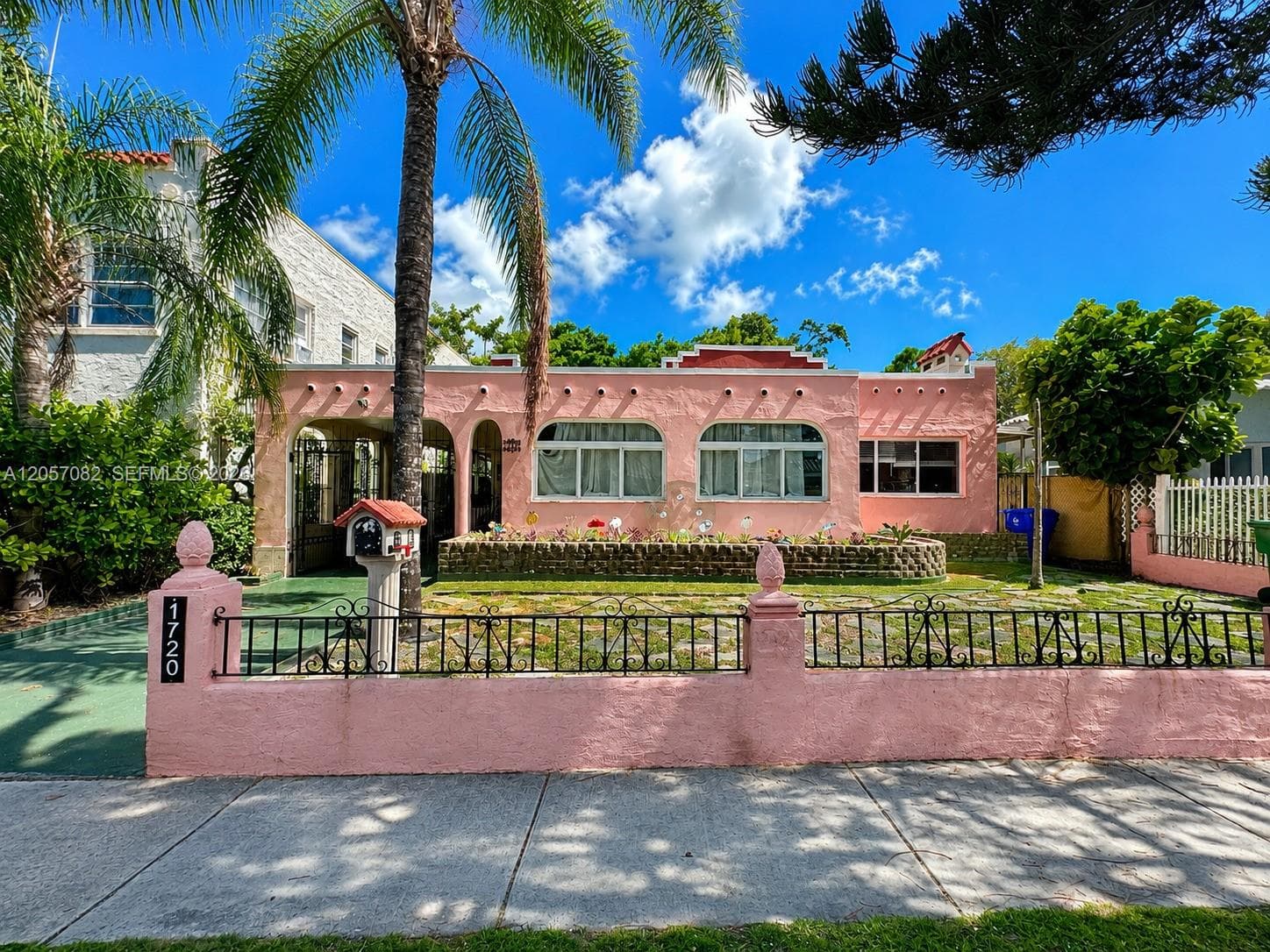 1720 SW 11th Ter photo 1