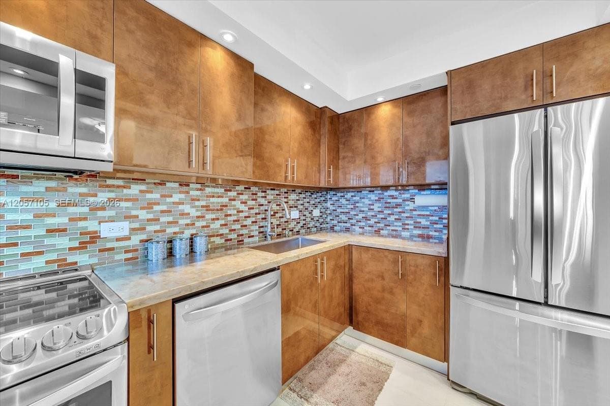 Waterview Condo · #2048 in Aventura - Photo 7