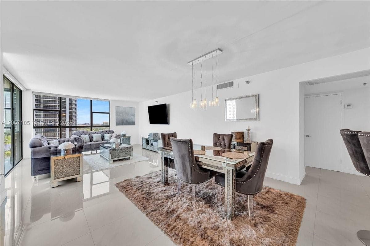 Waterview Condo · #2048 in Aventura - Photo 3