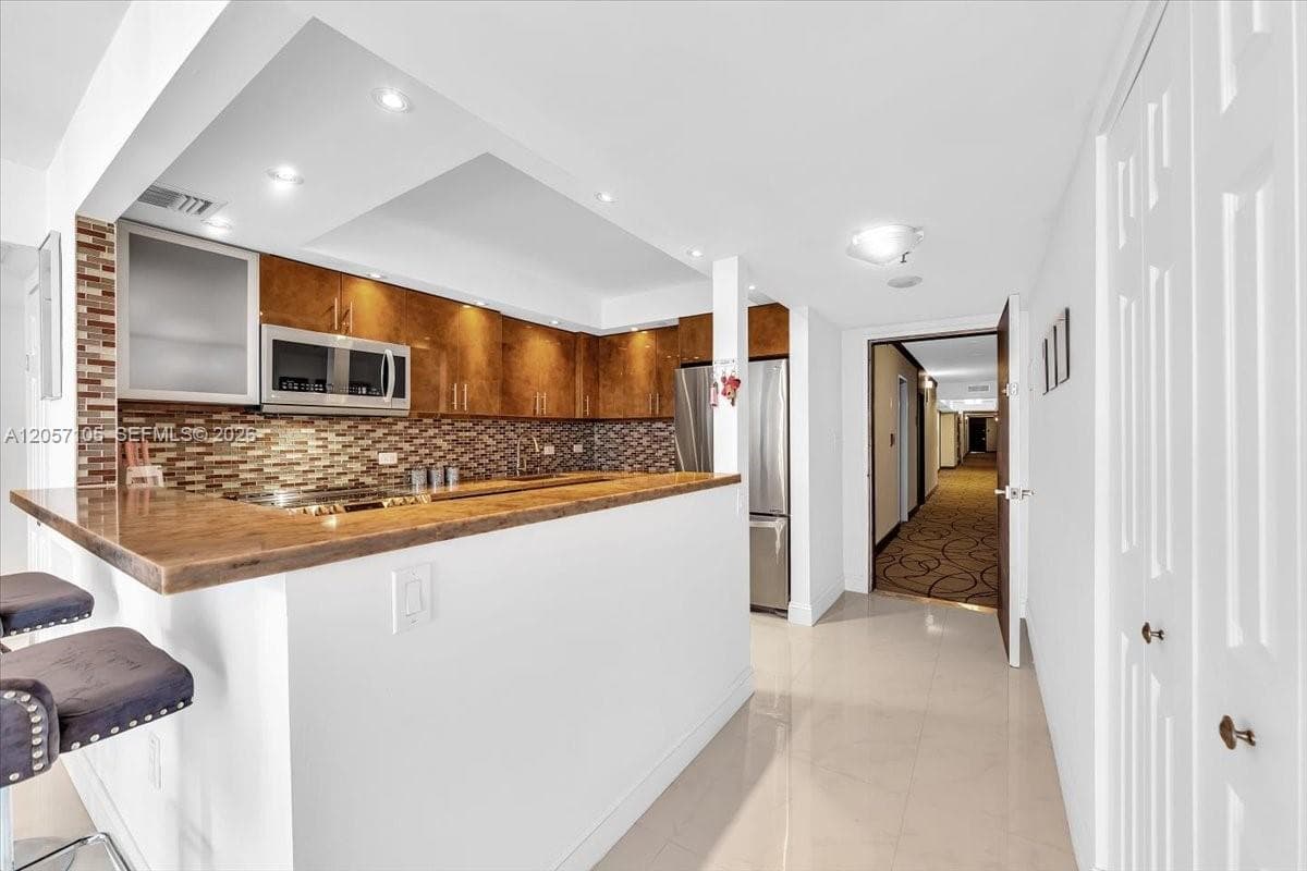 Waterview Condo · #2048 in Aventura - Photo 5