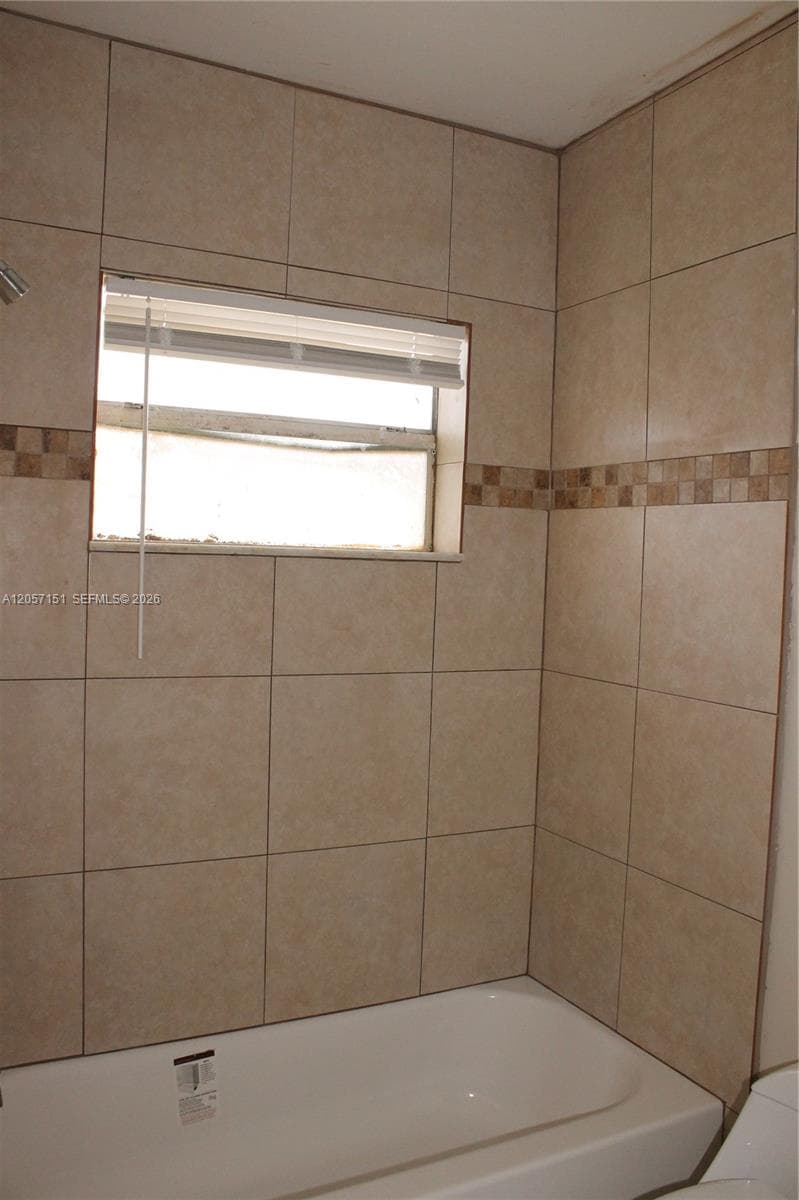 AVONDALE · #1 in Pompano Beach - Photo 8