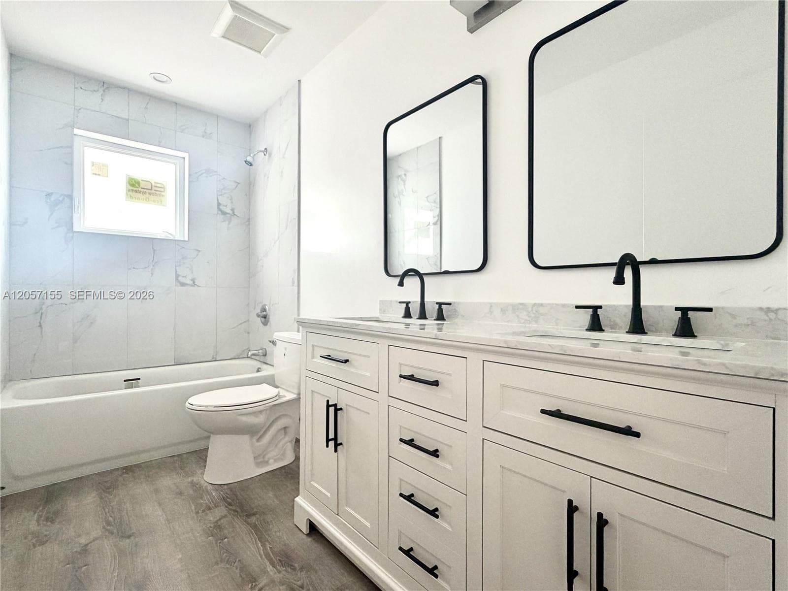 1629 NW 40th St #1 photo 7