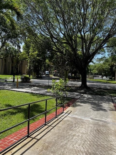 PROMENADE AT KENDALE LAKE · #304J in Miami - Photo 1