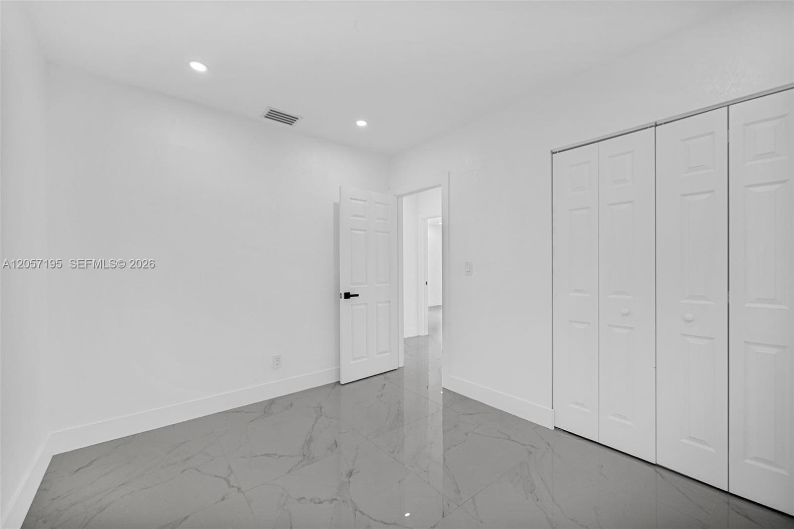 16930 NW 37th Pl photo 17