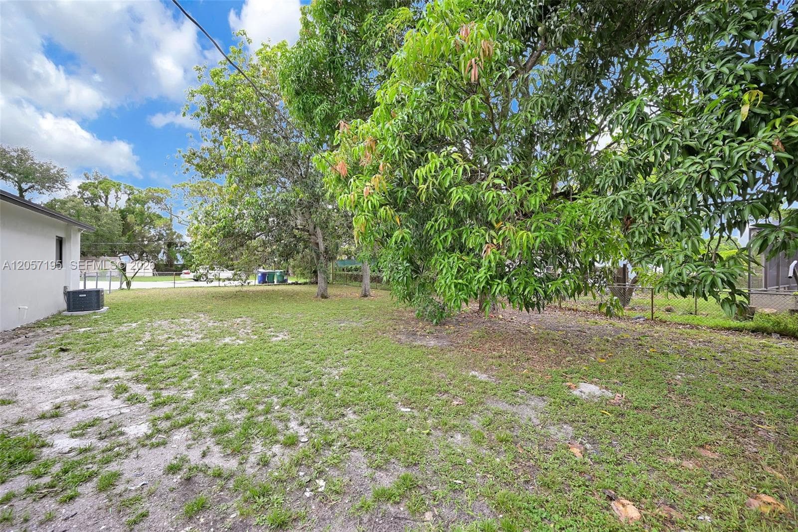 16930 NW 37th Pl photo 22