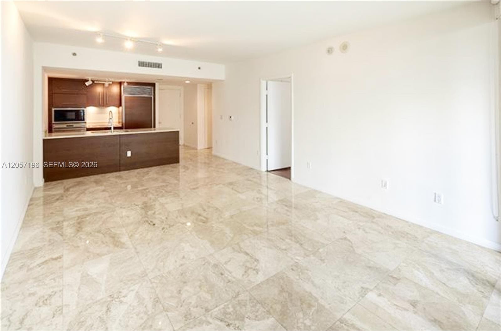 Icon Brickell I · #3411 in Miami - Photo 5