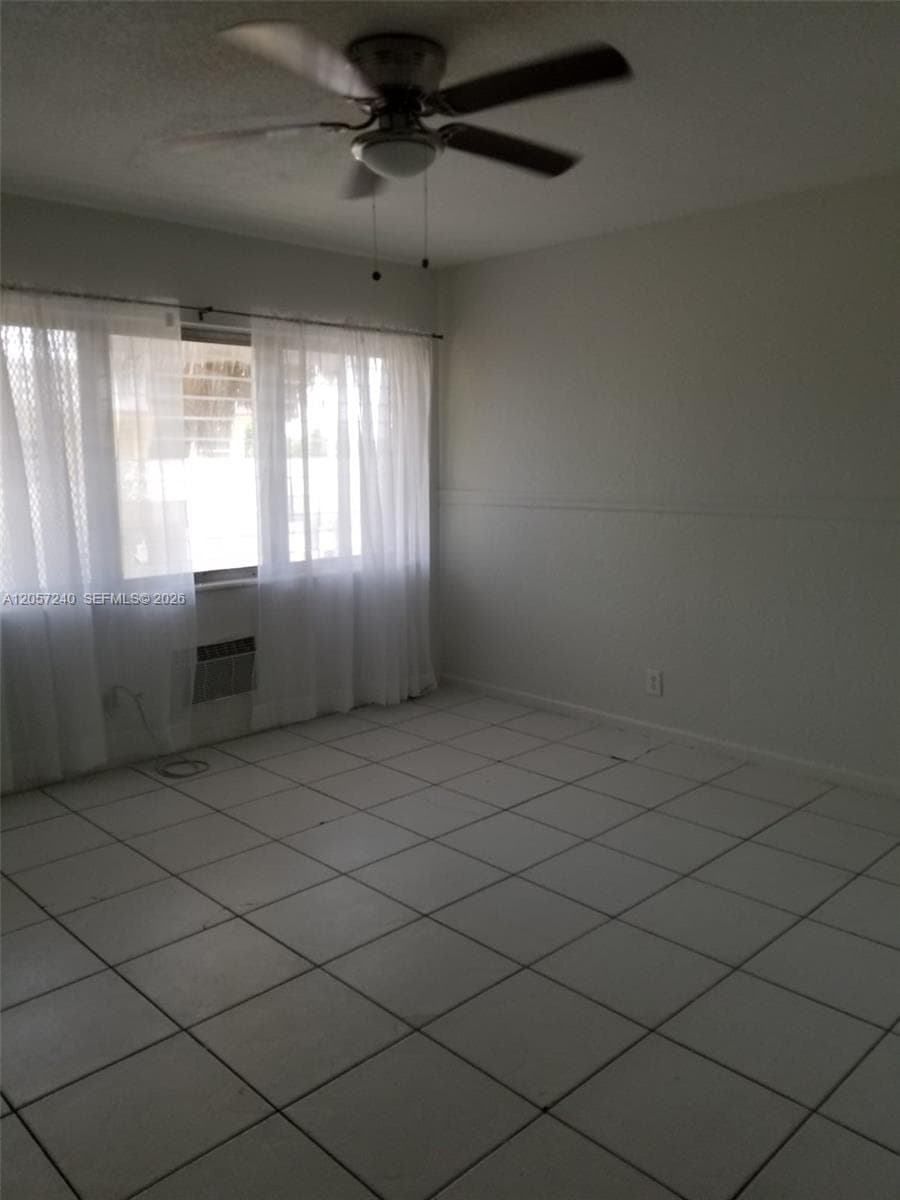 Parkside Manor Condominiu · #18 in Hallandale Beach - Photo 22