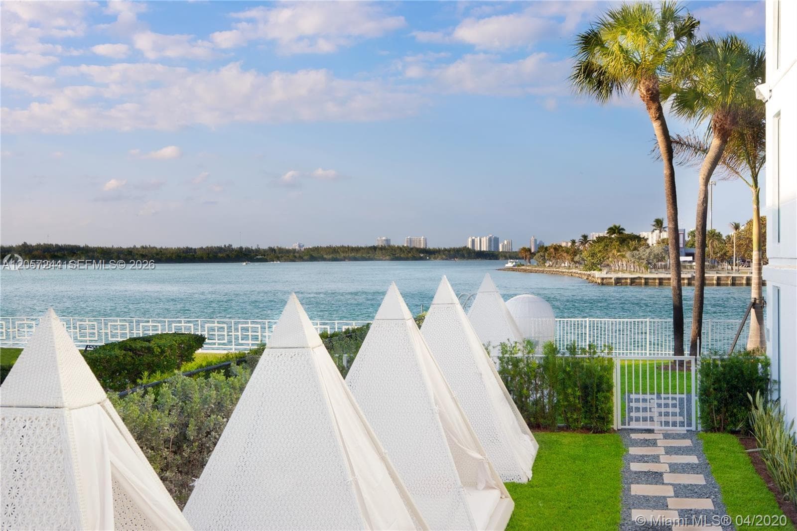 BAL HARBOUR RESUB · #108 in Bal Harbour - Photo 3