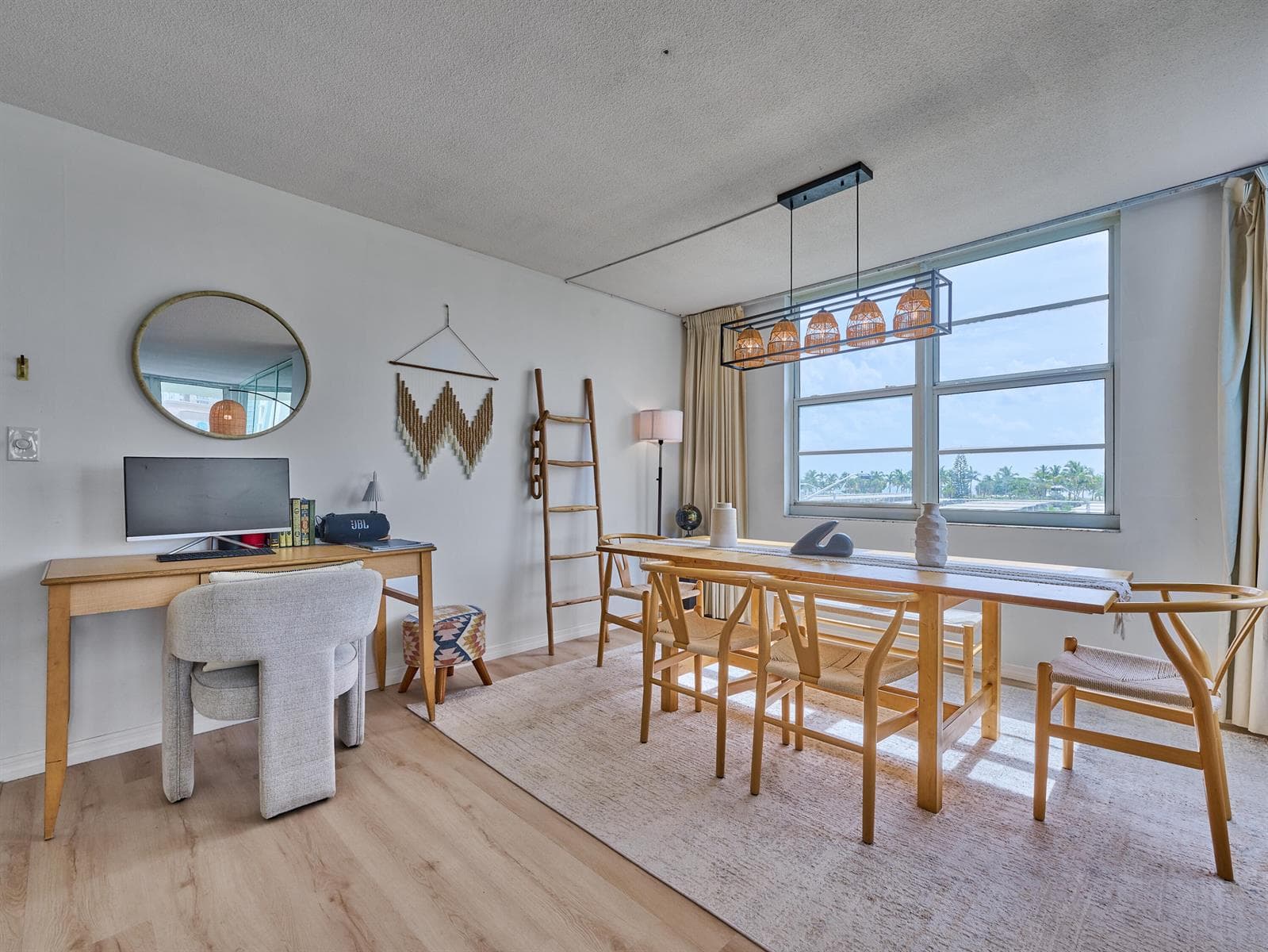 C PYL 0009