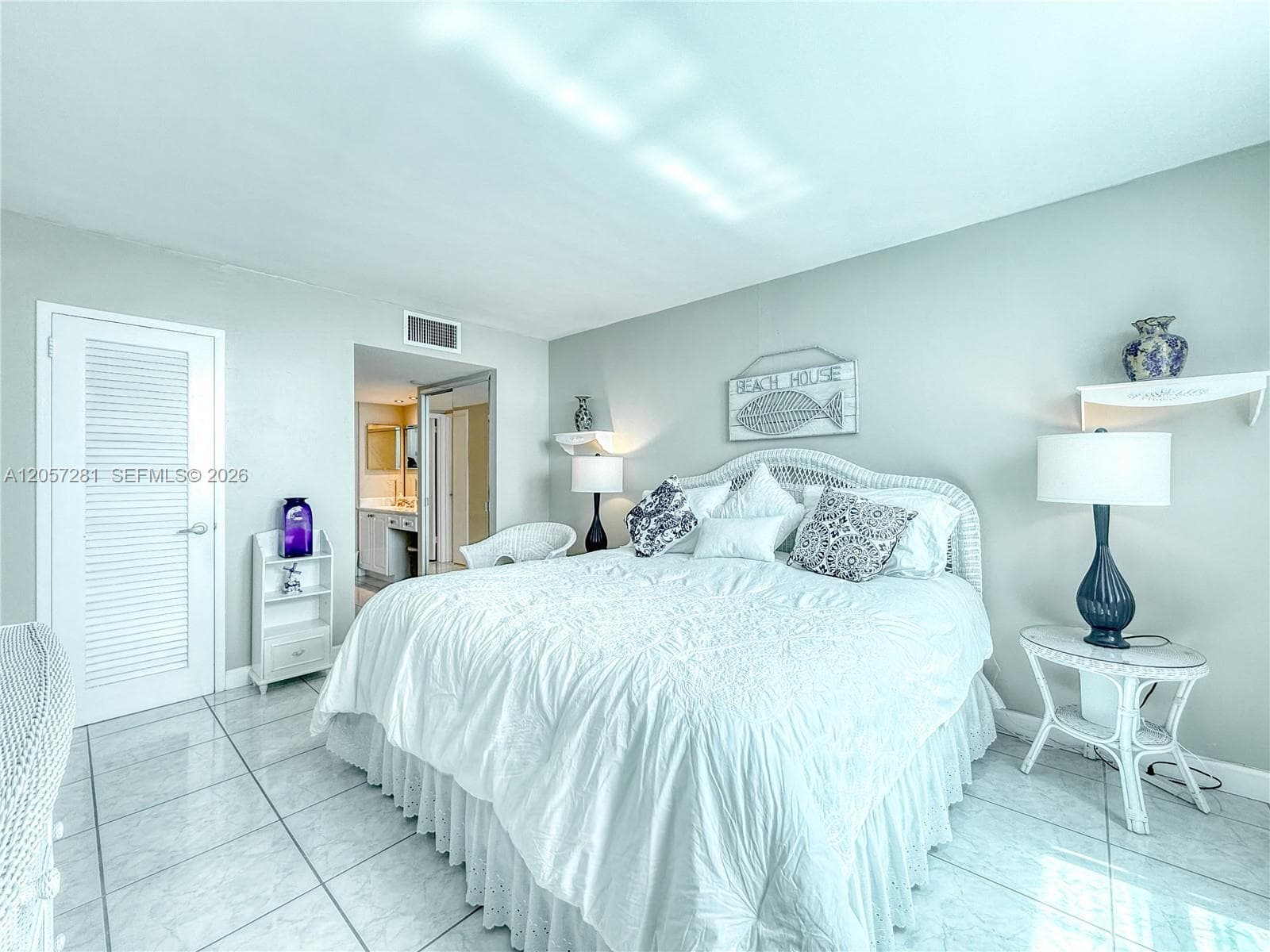ARLEN BEACH CONDO · #1508 in Miami Beach - Photo 9
