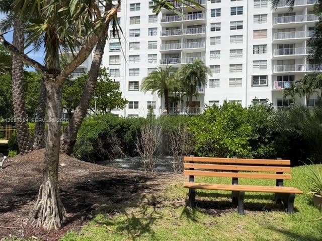 ADMIRALS PORT CONDO WEST · #308W in Aventura - Photo 12