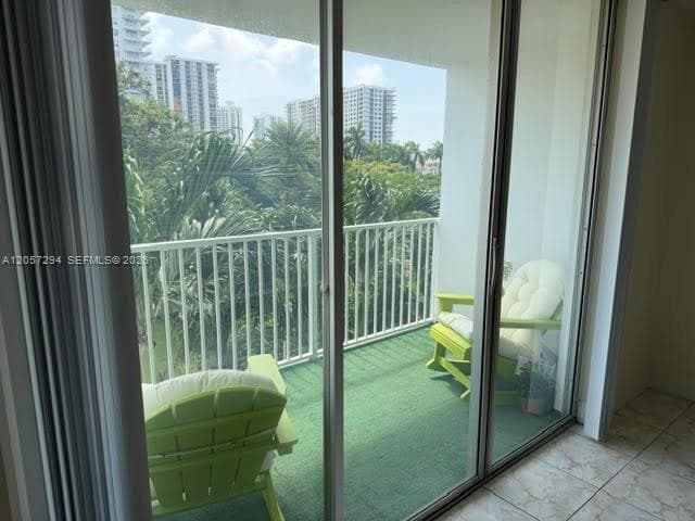 ADMIRALS PORT CONDO WEST · #308W in Aventura - Photo 7