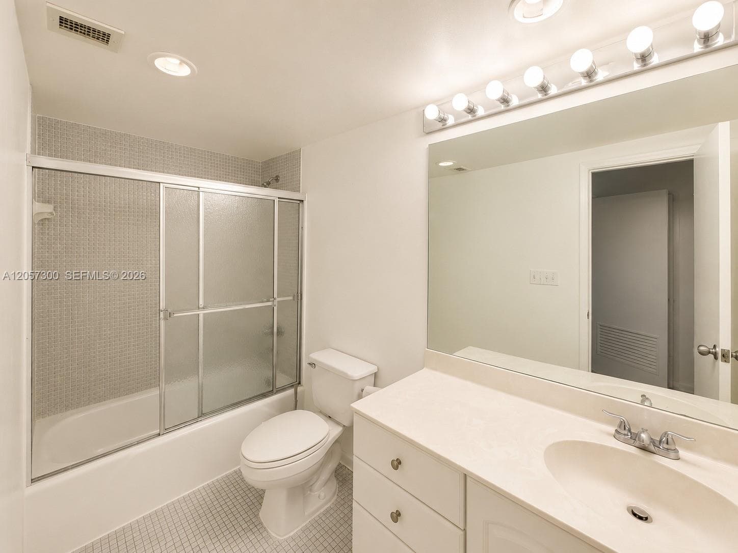 Ocean Reserve · #1410 in Sunny Isles Beach - Photo 5