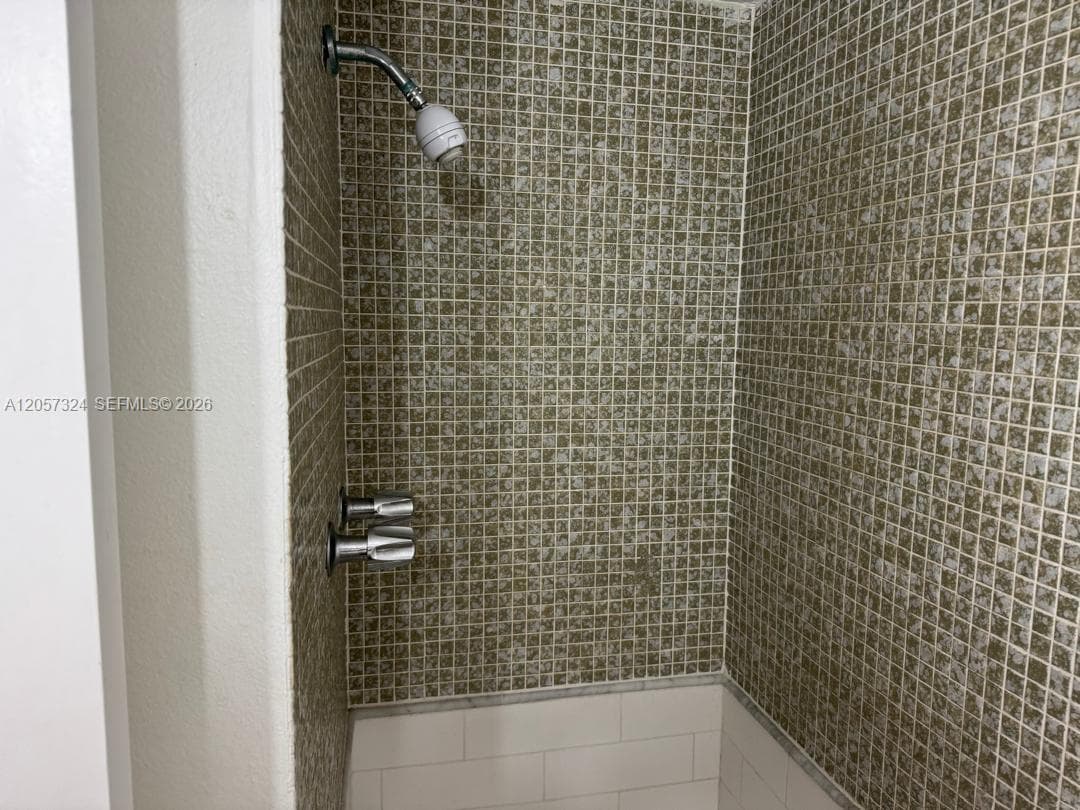 SUNSET VILLAS CONDO · #206-3 in Miami - Photo 5