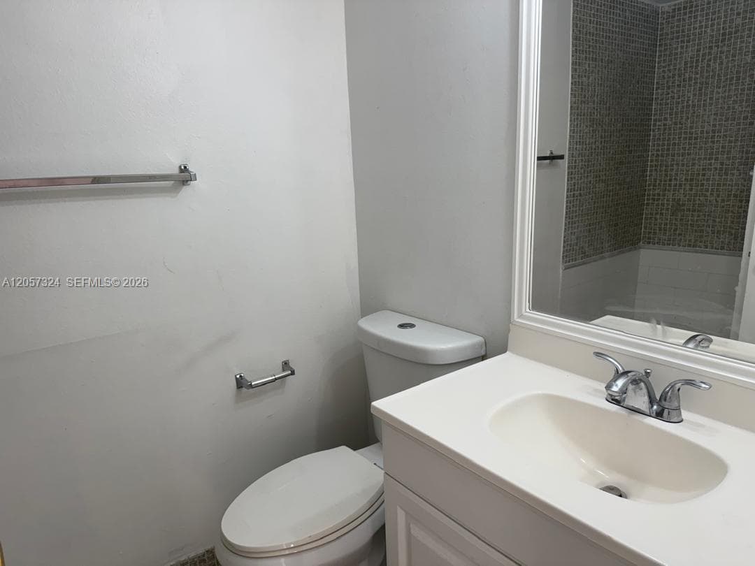SUNSET VILLAS CONDO · #206-3 in Miami - Photo 4