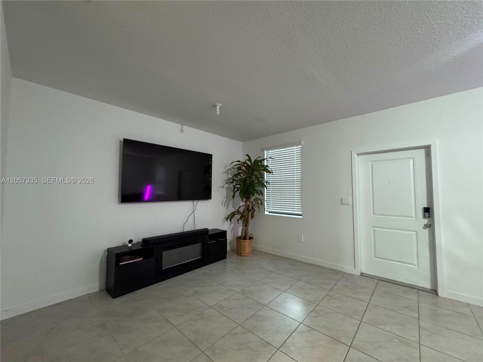 270 NE 12th St #270 photo 5