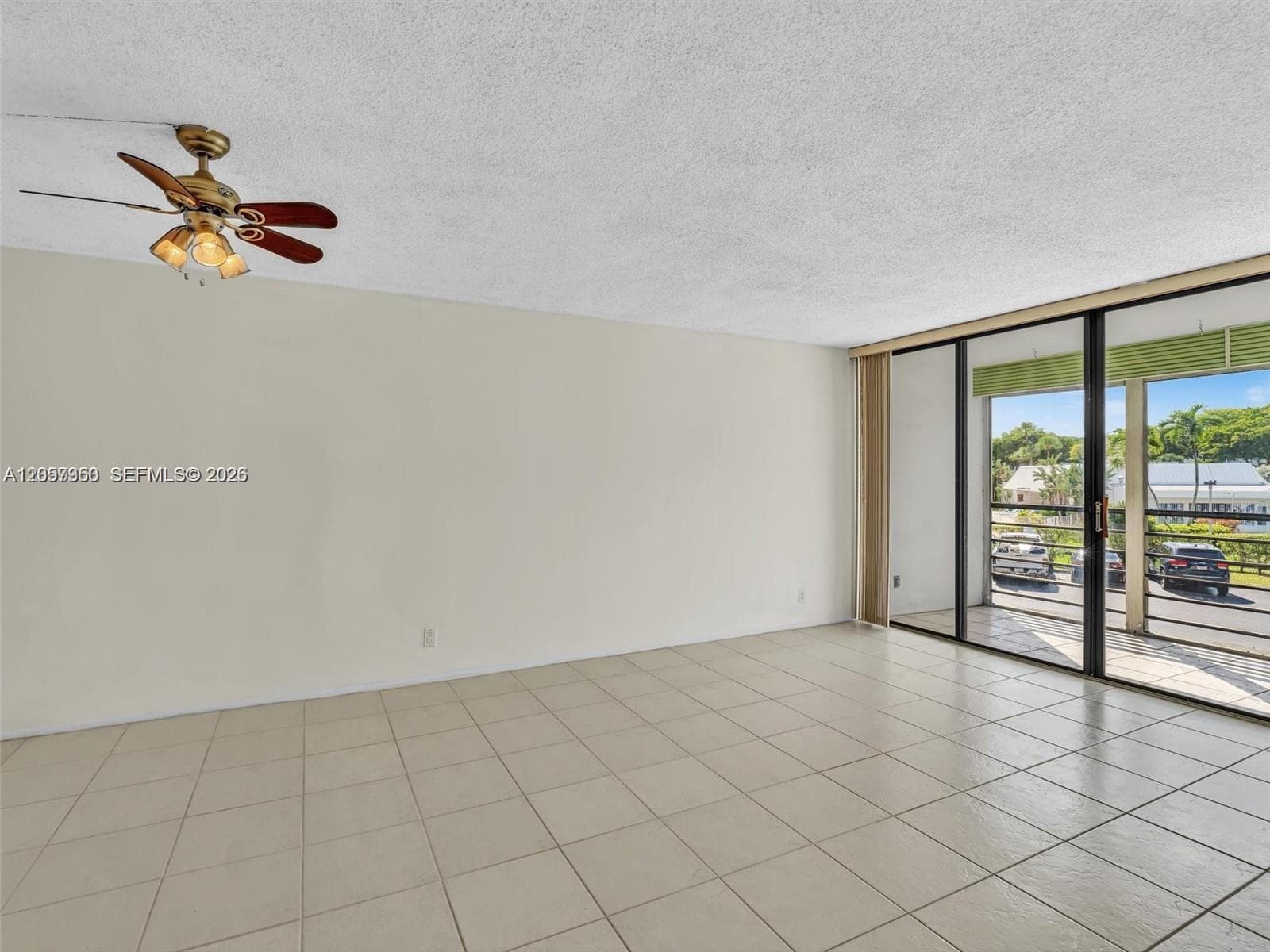 BISCAYA CONDO · #203 in Aventura - Photo 17