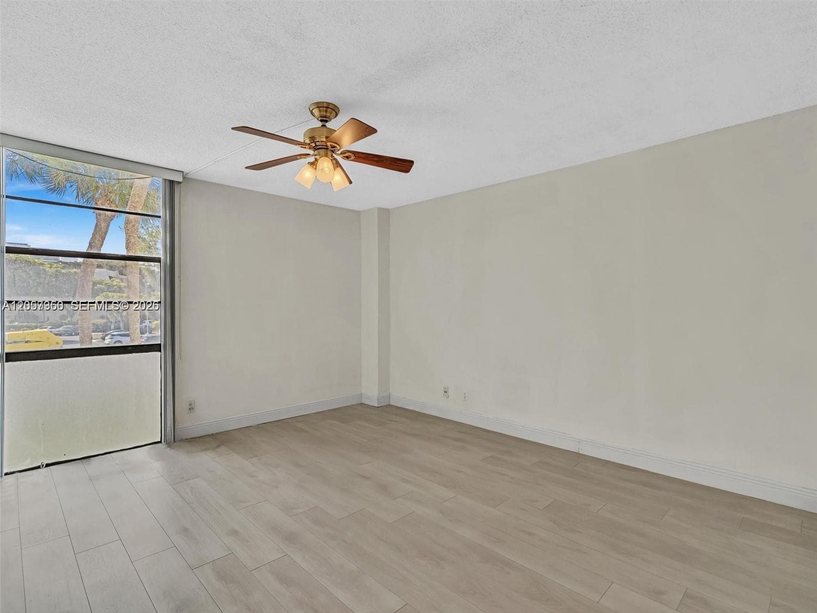 BISCAYA CONDO · #203 in Aventura - Photo 26