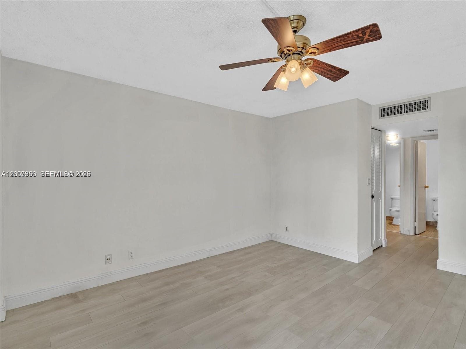 BISCAYA CONDO · #203 in Aventura - Photo 29