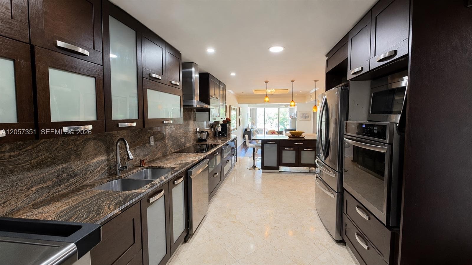 POINCIANA ISLAND · #909 in Sunny Isles Beach - Photo 8