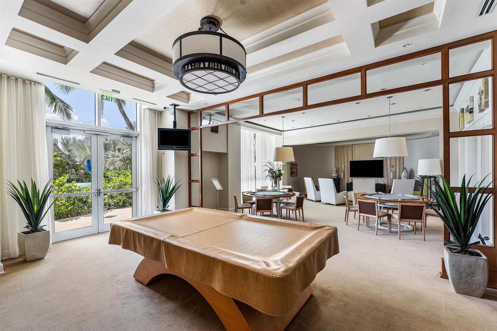 Billard room