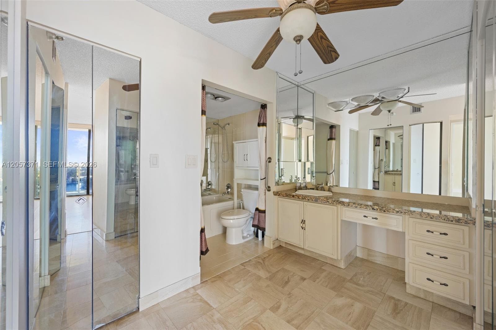WATERVIEW CONDO · #1434 in Aventura - Photo 10