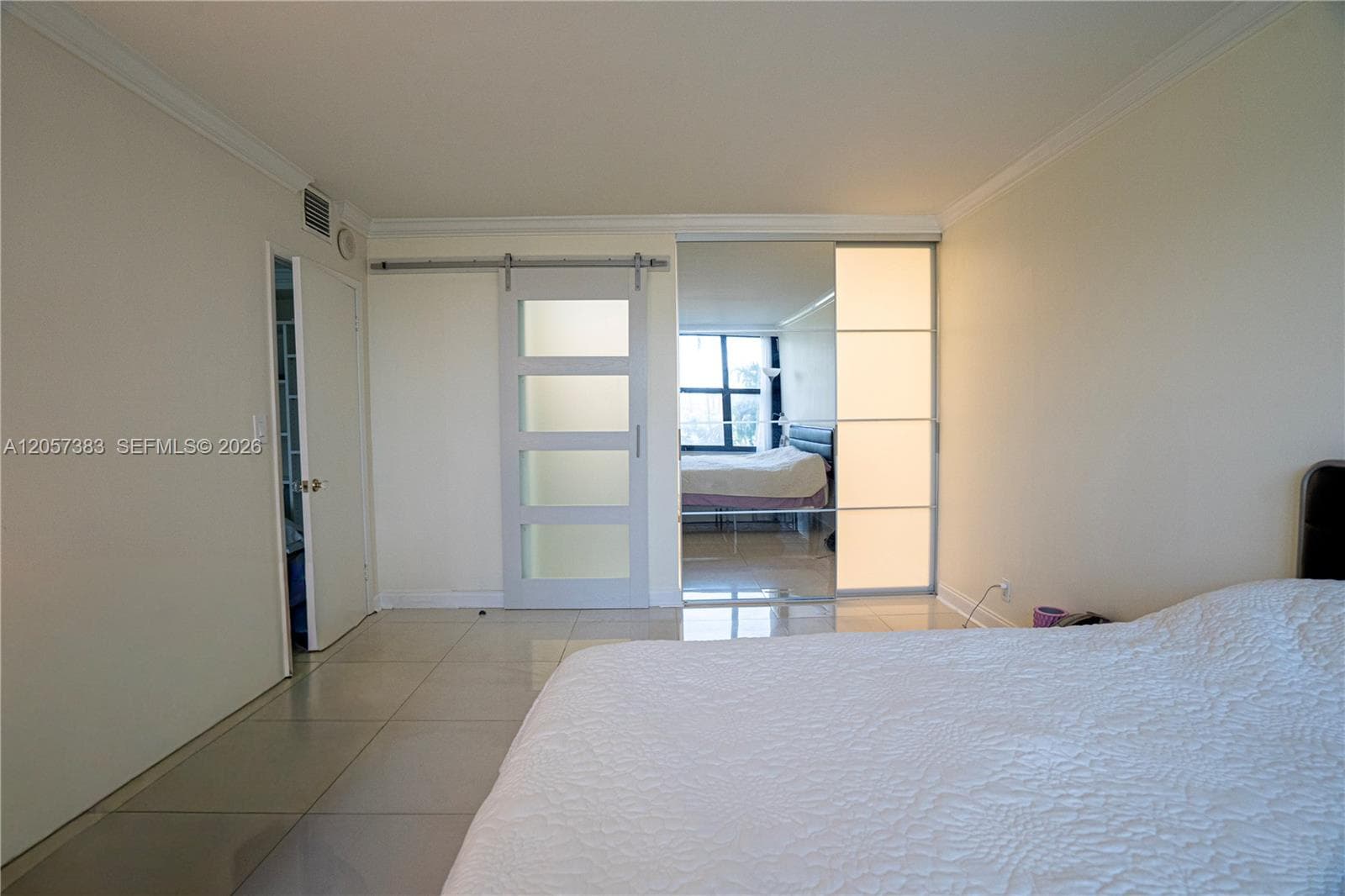 Olympus Towers & Marina · #616 in Hallandale Beach - Photo 15