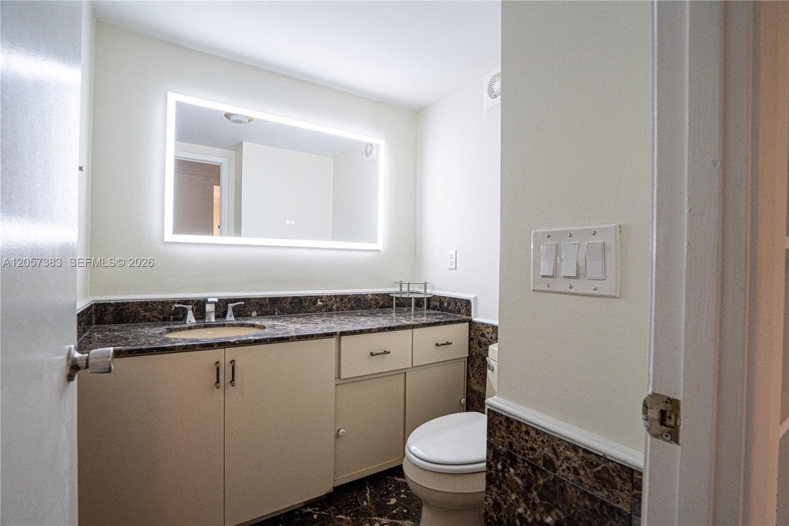 Olympus Towers & Marina · #616 in Hallandale Beach - Photo 19