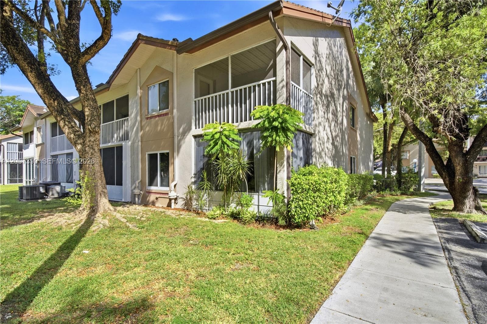 PARC VISTA · #13920 in Miami - Photo 14