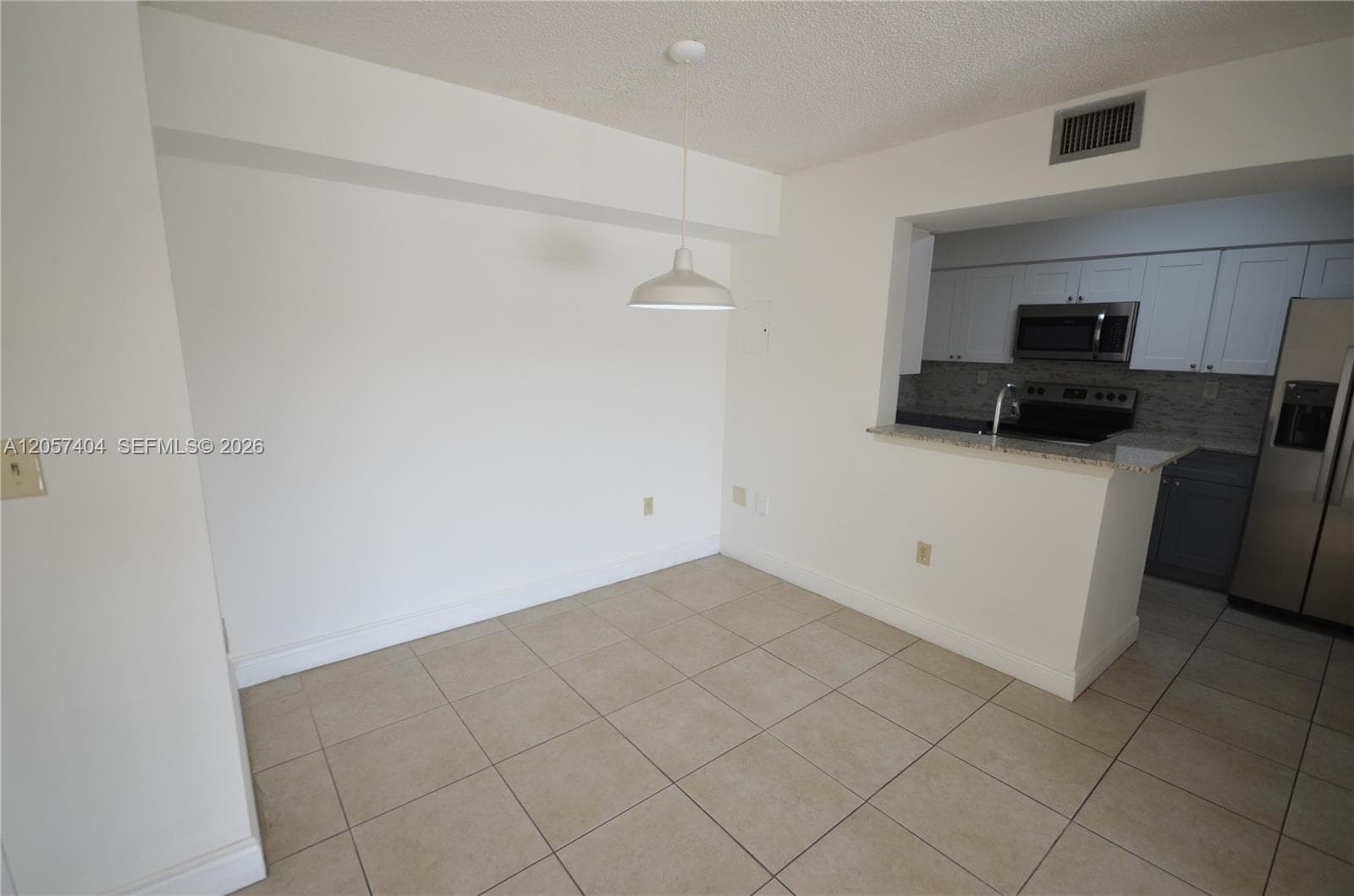 KENDALL LAKE TOWERS CONDO · #207 in Miami - Photo 3
