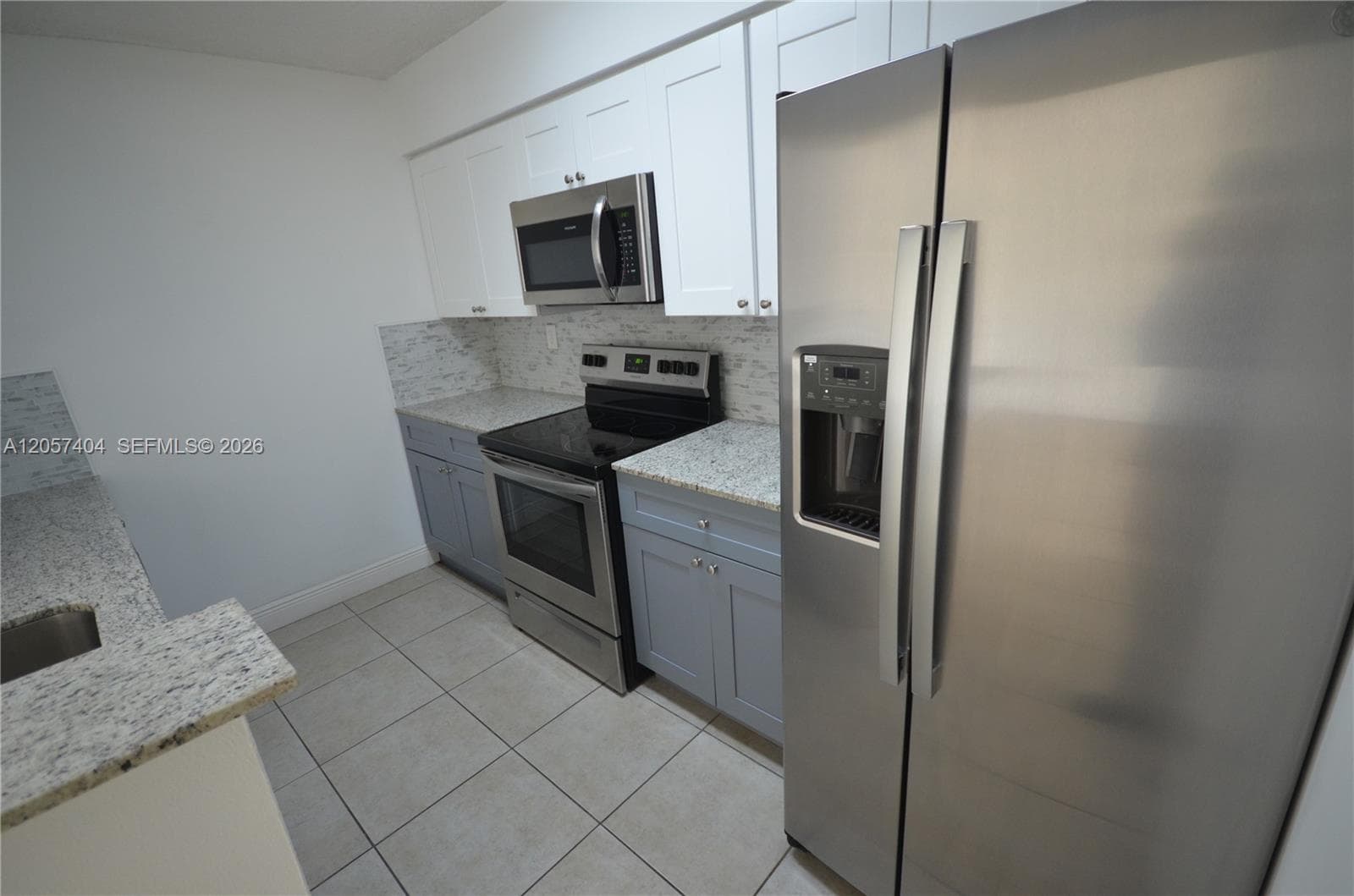 KENDALL LAKE TOWERS CONDO · #207 in Miami - Photo 10