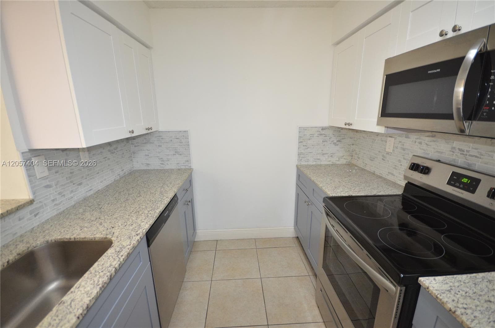 KENDALL LAKE TOWERS CONDO · #207 in Miami - Photo 11