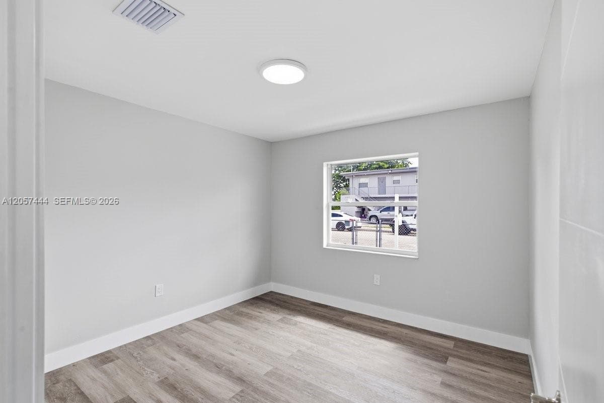 2288 W 4th Ct photo 15