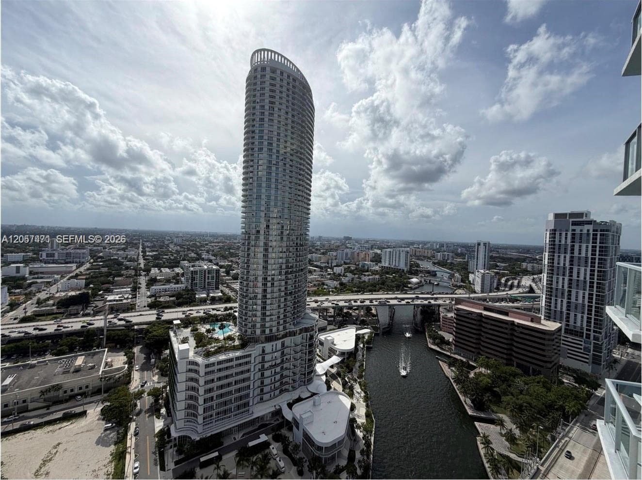 Latitude on the River · #3600 in Miami - Photo 12