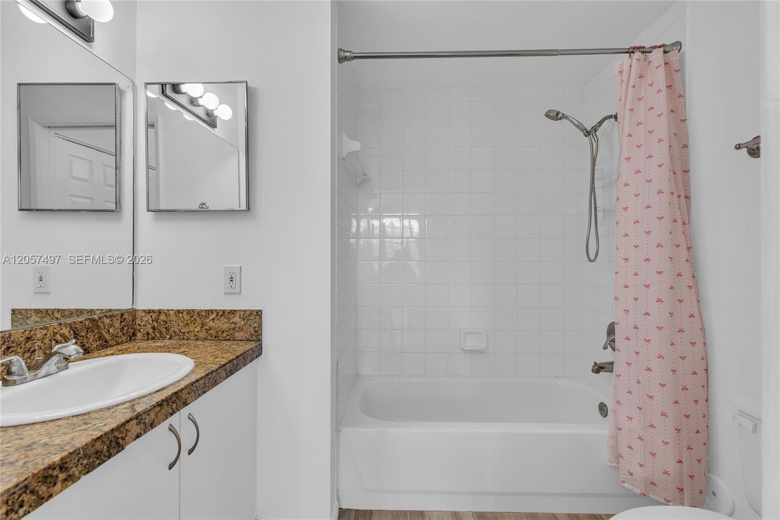THE YACHT CLUB AT AVENTUR · #9101 in Aventura - Photo 17