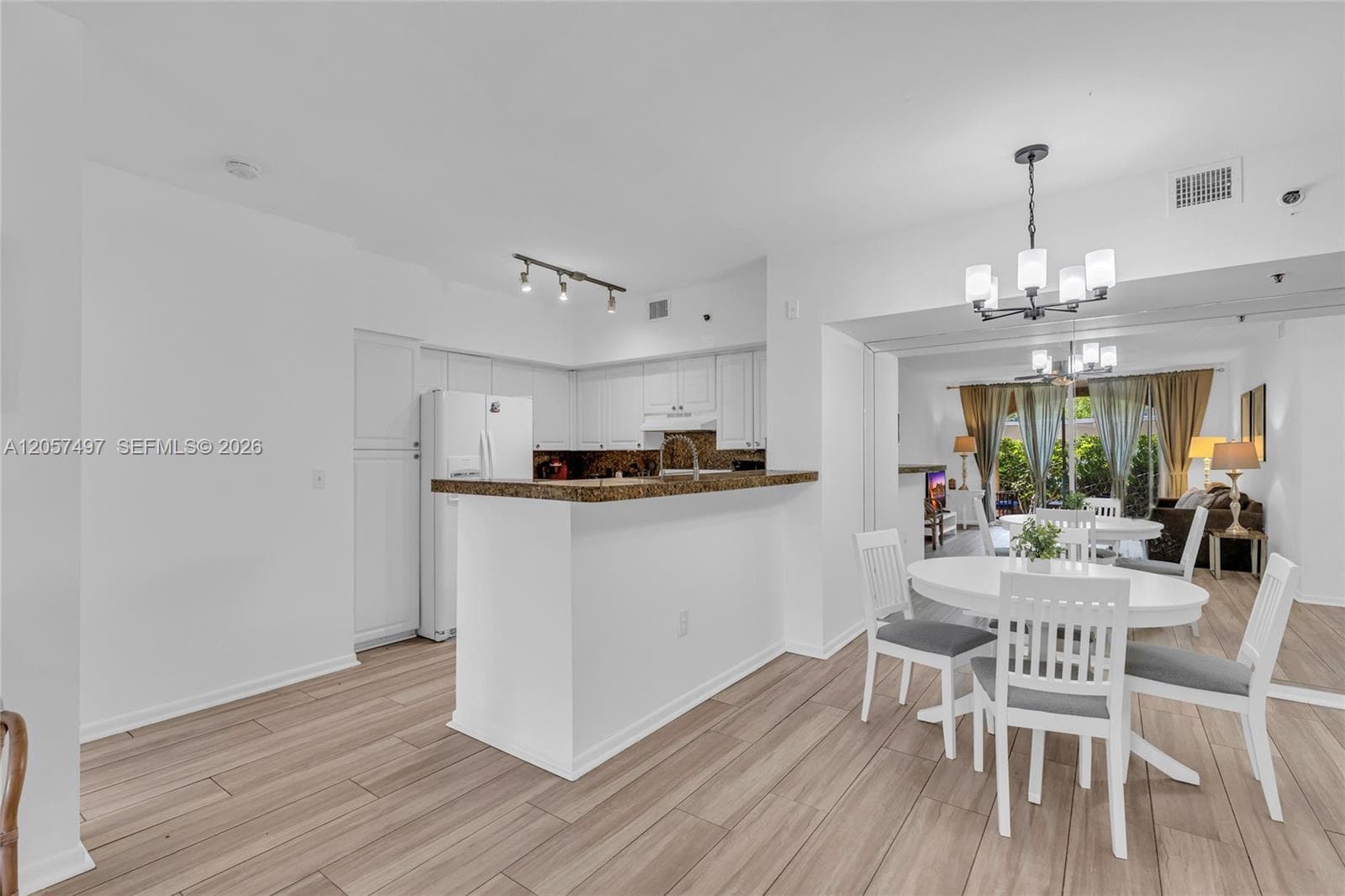 THE YACHT CLUB AT AVENTUR · #9101 in Aventura - Photo 8