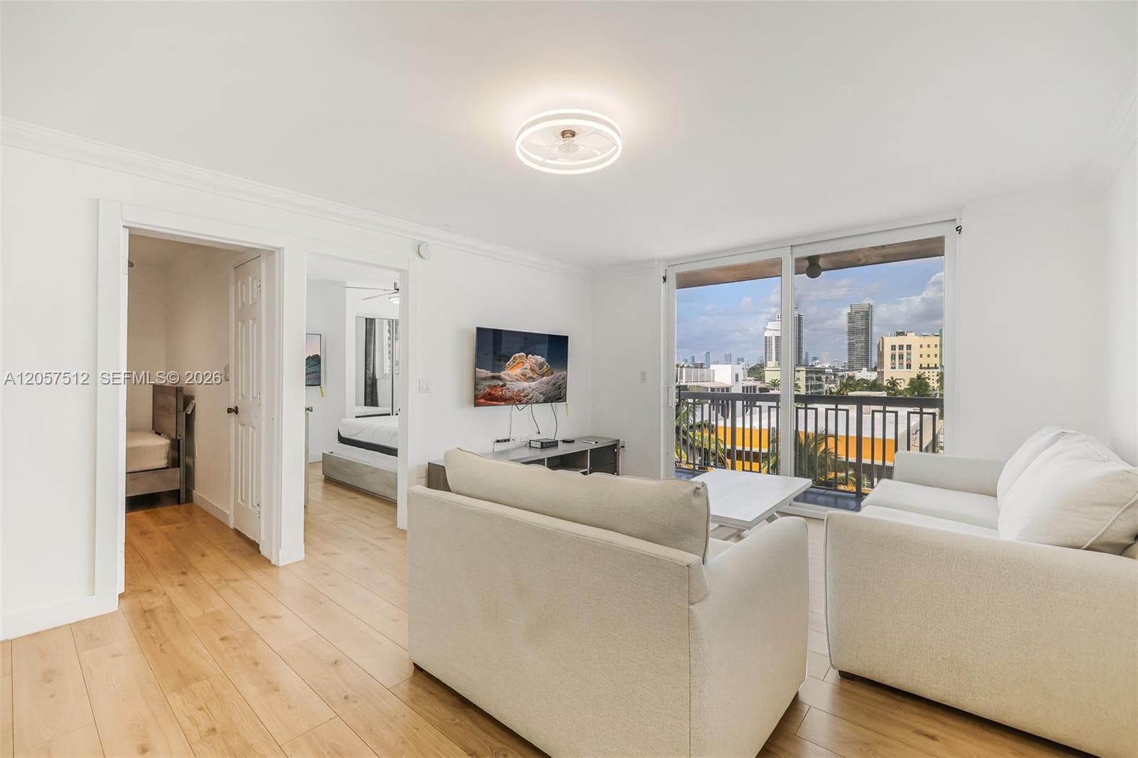 THE PRESIDENTIAL CONDO · #602 in Miami Beach - Photo 3