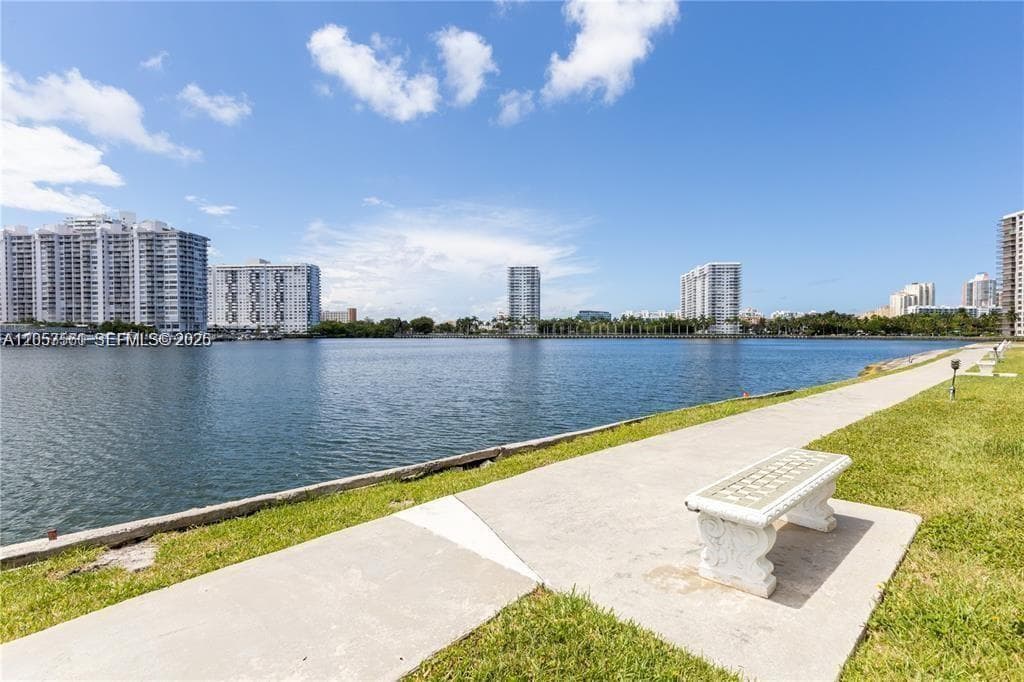 POINT EAST SEC 4 CONDO · #S110 in Aventura - Photo 7