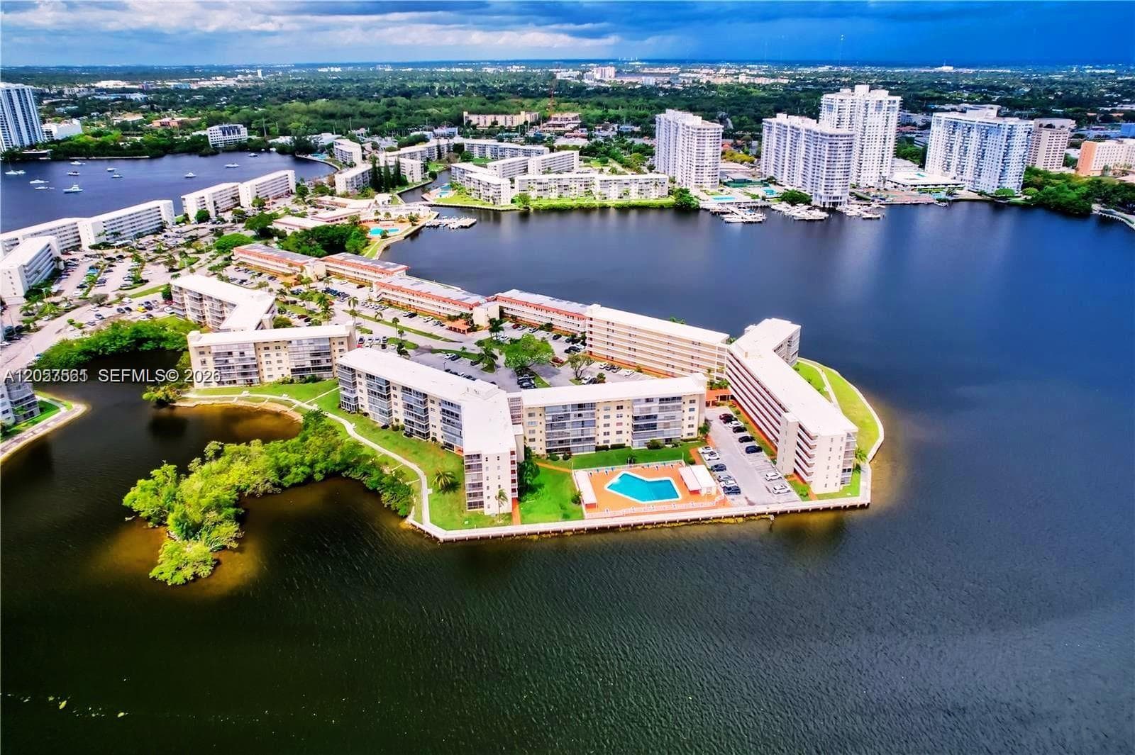 POINT EAST SEC 4 CONDO · #S110 in Aventura - Photo 15