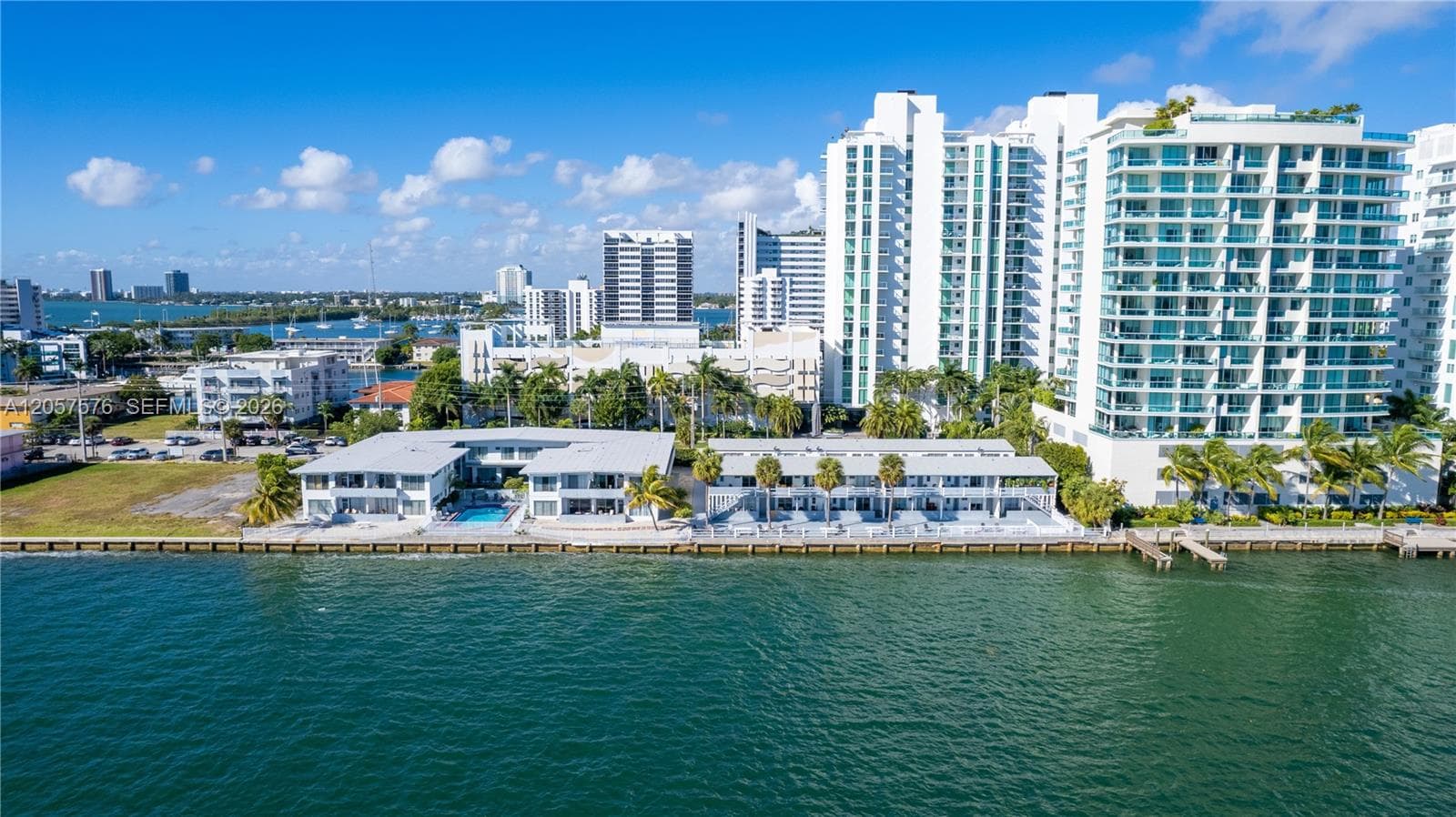 HARBOR ISLAND · #263 in North Bay Village - Photo 1