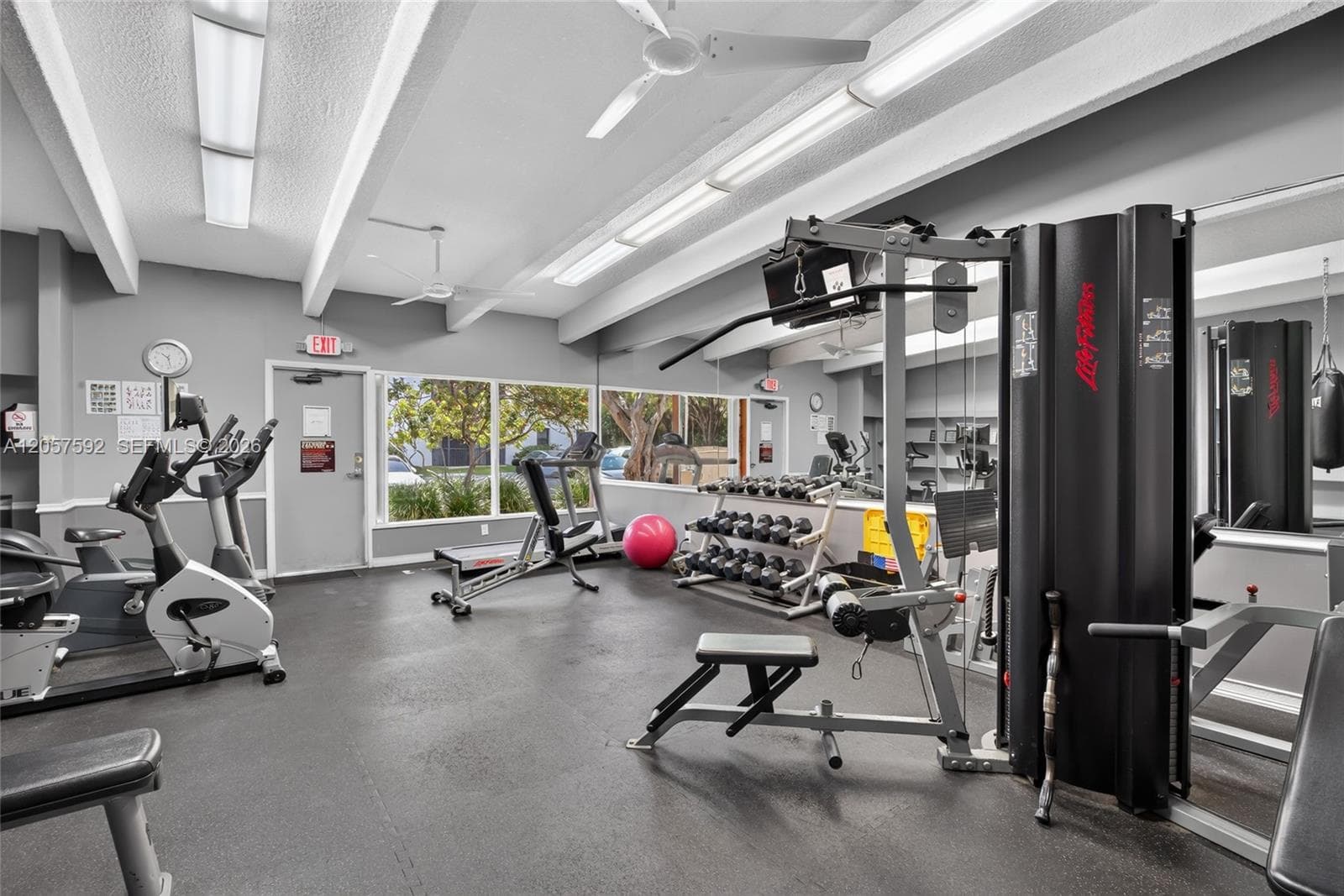 BRAVURA I CONDO · #101 in Aventura - Photo 27