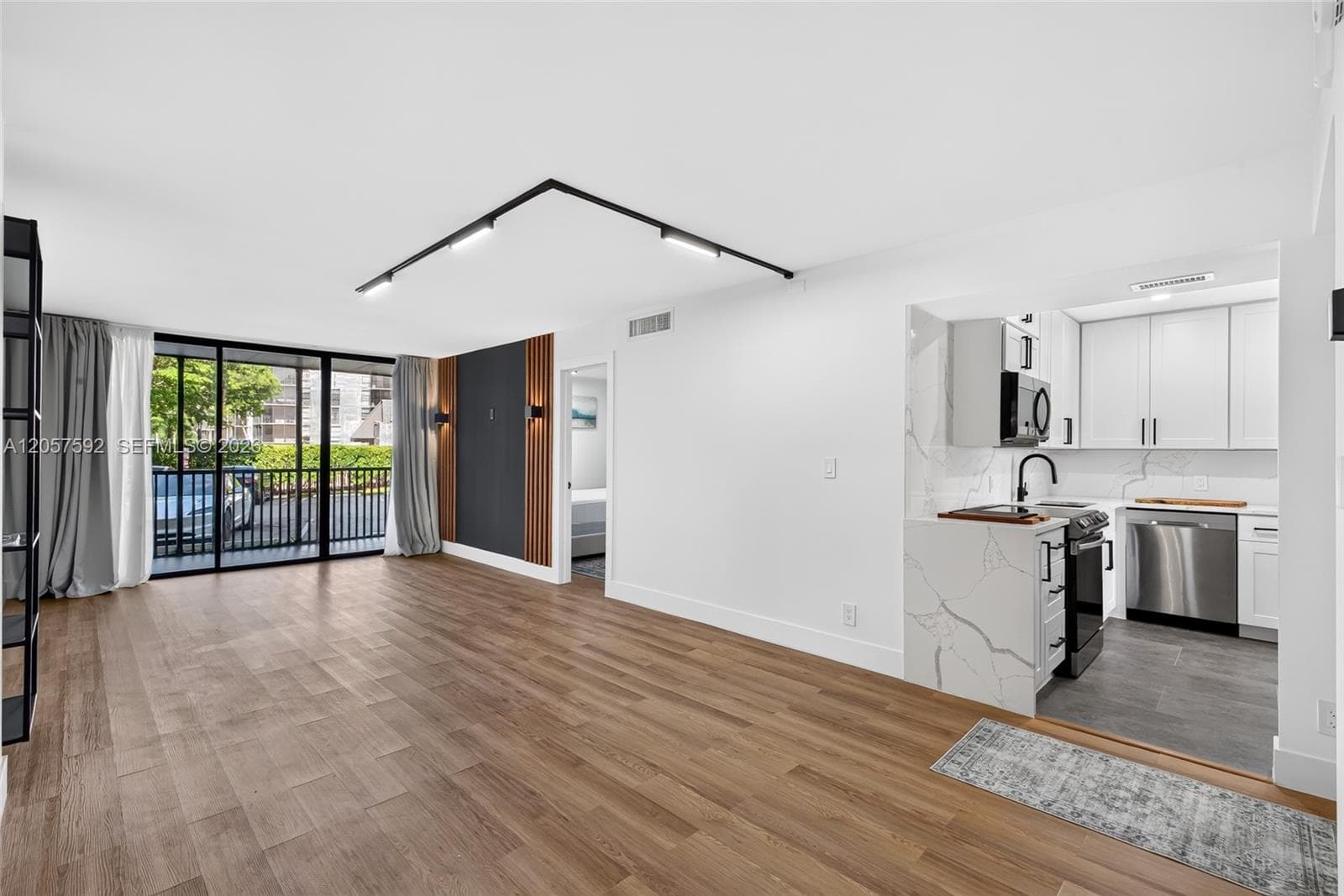 BRAVURA I CONDO · #101 in Aventura - Photo 5